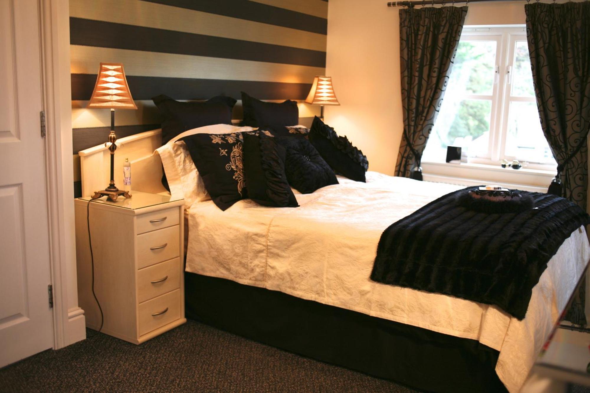 Y Garth Luxury Bed And Breakfast Dinas  Bagian luar foto